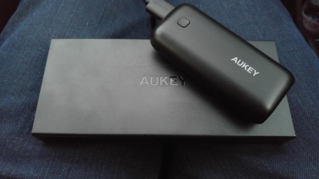 _Apphone's tweet image. On est Aukey pour un week-end à Paris et on risque pas de tomber en panne de batterie 😁 @AukeyFR @AukeyJulie