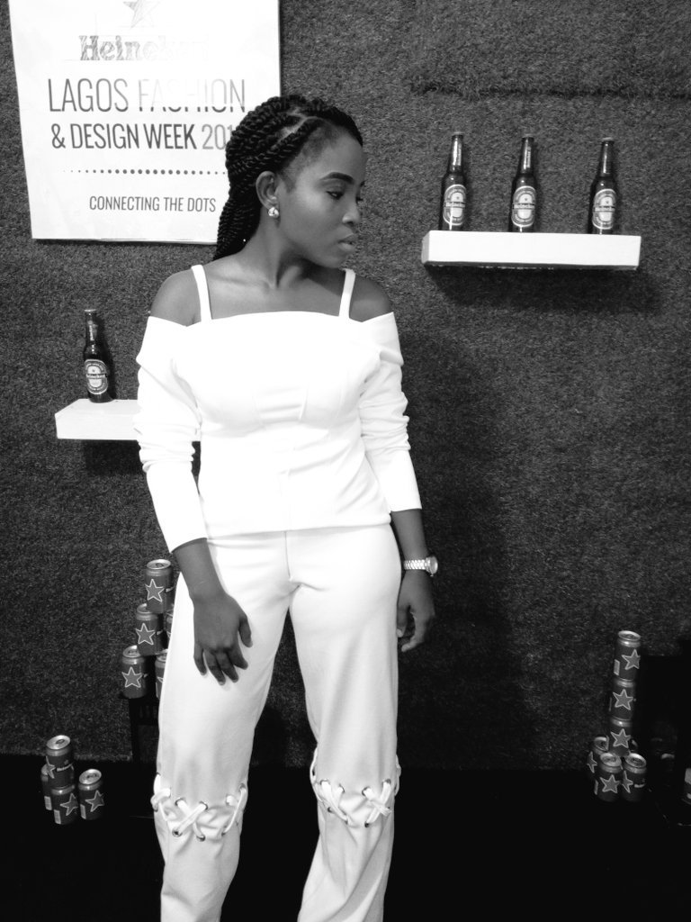 Nimide__'s tweet photo. All white for the last day. ❤ https://t.co/Yp2uctyCxz