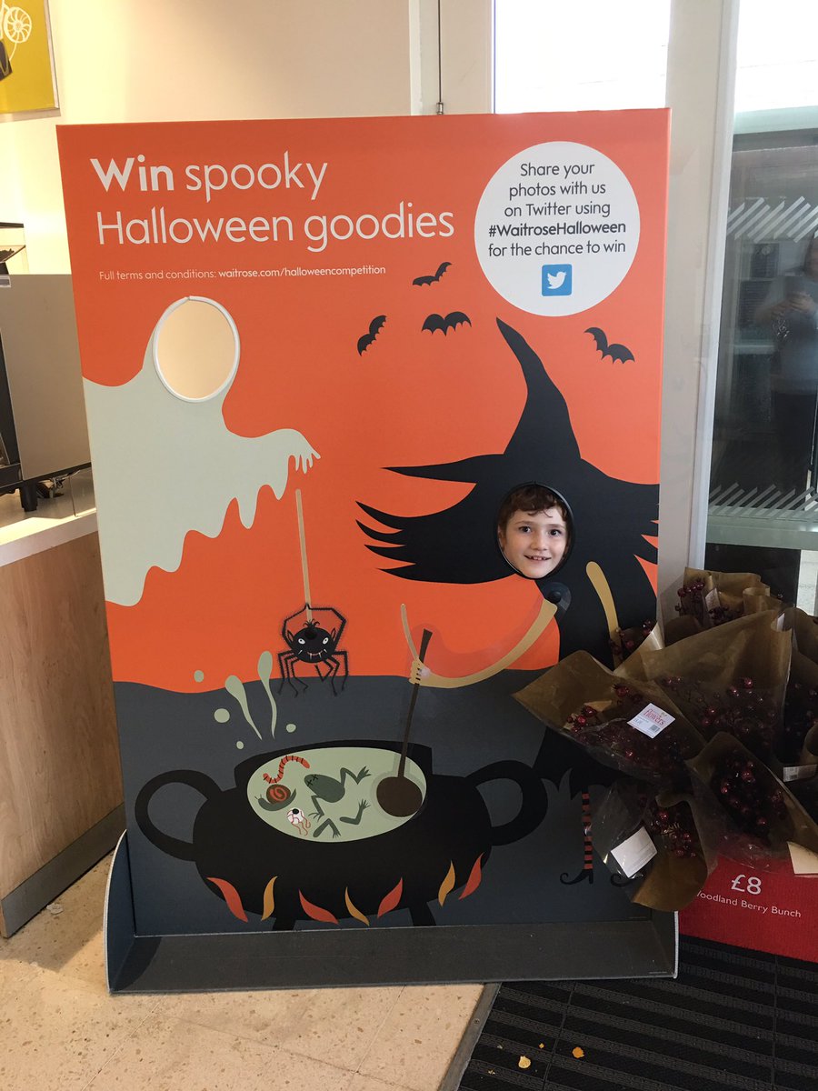 LouBarnacle's tweet image. My girl off school 💗

#WaitroseHalloween