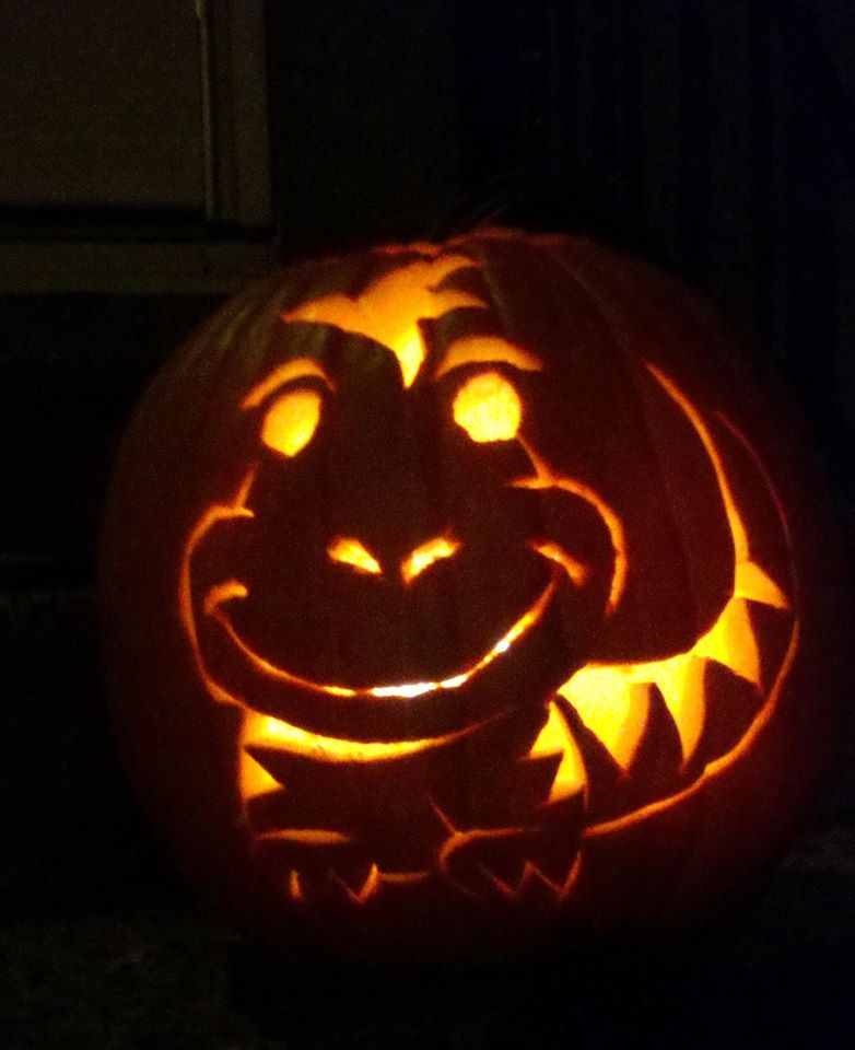 lanaprekprogram's tweet photo. Healthy #Halloween from LANA and @LZXpress When someone carves your likeness on a pumpkin you have hit the Big Time! https://t.co/aZQbxTPoMa