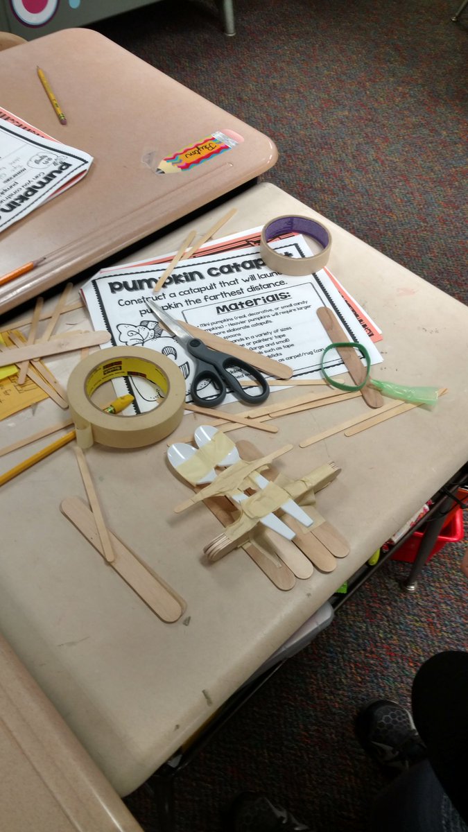 MrsKadrlik's tweet image. With spoons, tape, rubberbands, &amp;amp; popsicle sticks, who&apos;s catapult will launch the pumpkin the farthest? #cfelem #pumpkincatapult #spookystem