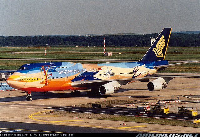 симулятор для радиоуправления моделей самолетов. катастрофа boeing 747 в дубае. боинг 747sp чайна эйрлайнс.