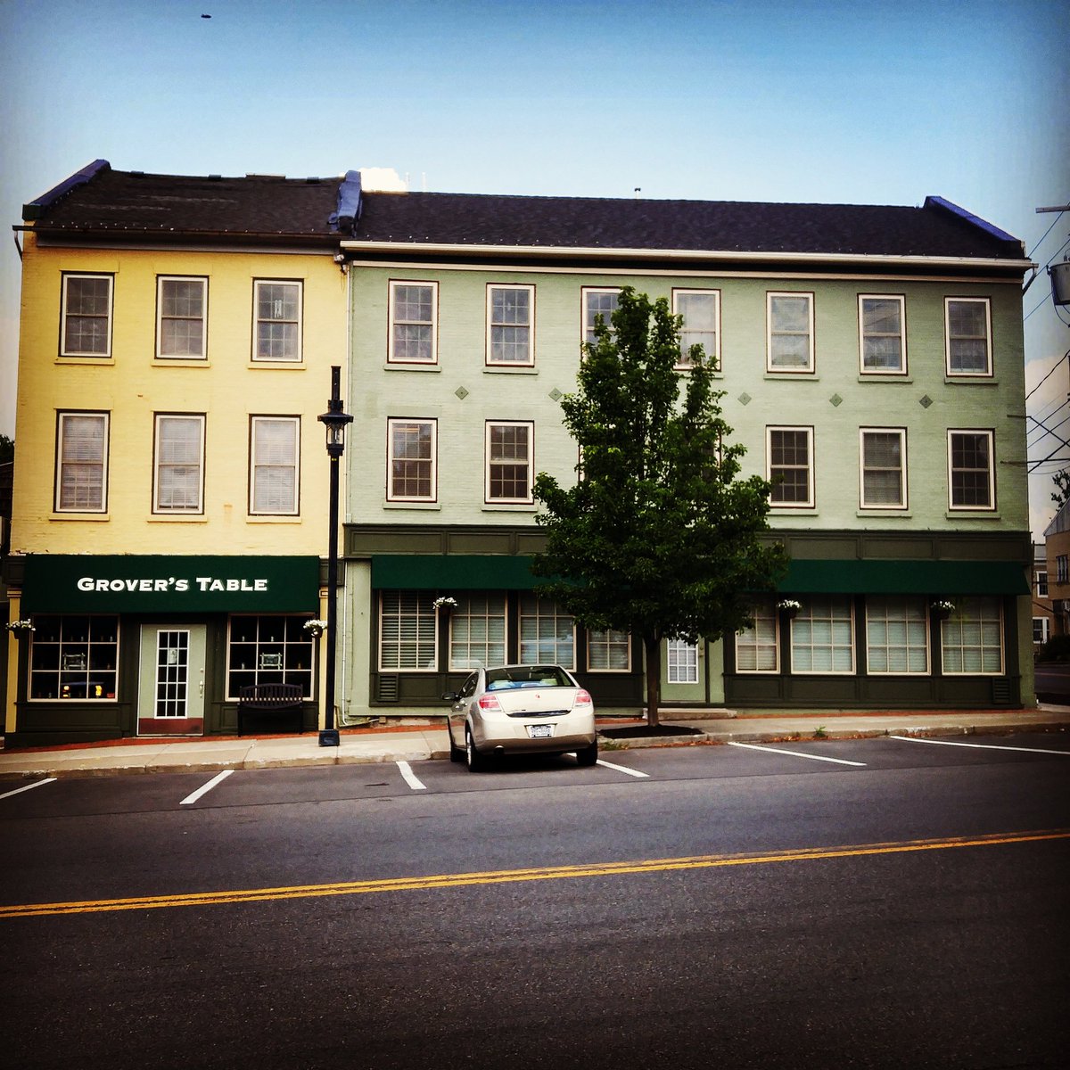 GroversTable's tweet image. Grover's Table Will be closed for service tonight October 31st. Happy Halloween!