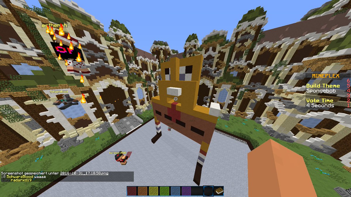 DerWongs's tweet image. Wenn @esthereh versucht Spongebob zu bauen.