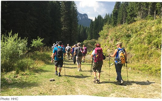 HopeandHomes's tweet image. "Is that a bear?!" 
Catherine relives her favourite #LoveinEveryStep trek memories from this year: hopeweb.co.uk/2f9IANe #CharityChallenge