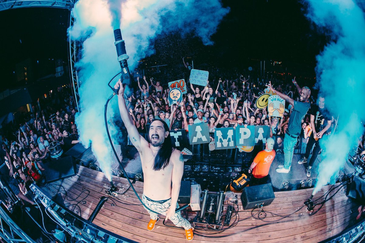 And we don't stop! Throwing down @dimmak 20 YEAR bash in Tampa Florida last night! https://t.co/QNOD9s05r1