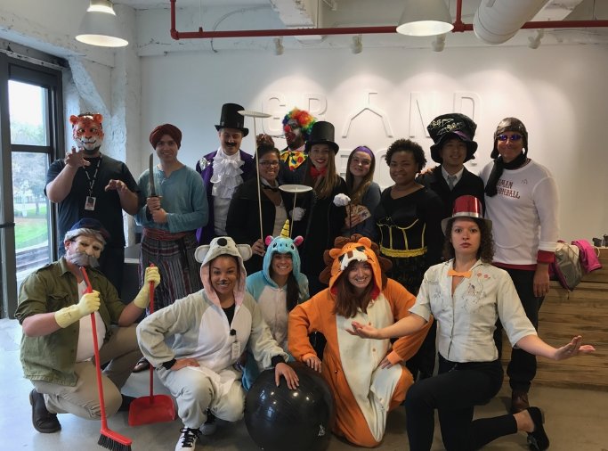GrandCircusCo's tweet image. Welcome to the Circus! Happy Halloween from the Grand Circus family. #CDBHalloween #HappyHalloween