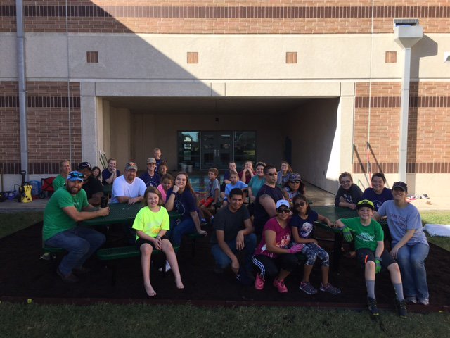 JimPlain's tweet photo. Thank you PTA and HCBC for the new outdoor learning area! #jpepride #LISDLeads #HCBCLeander #feettothestreet #LoveWhereYouLive https://t.co/FAU16ggjYe