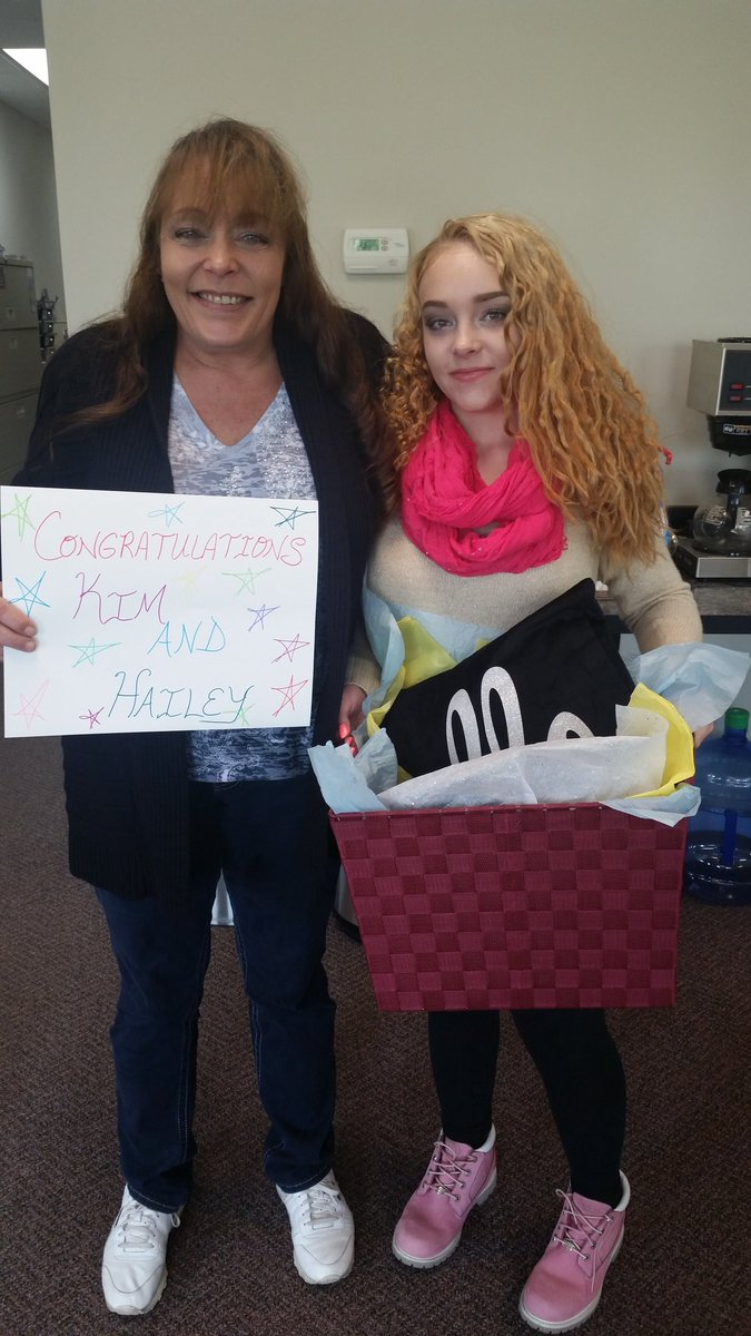 lkennedyreagent's tweet photo. CONGRATULATIONS KIM AND HAILEY on the Closing on Your New Home!You were both such a joy to work with and find a house for you to call HOME! https://t.co/yEYAx6pZlO