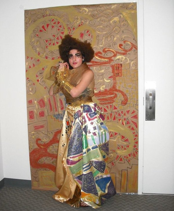 Still need a costume? Be a work of art! buff.ly/2f5Q2uj