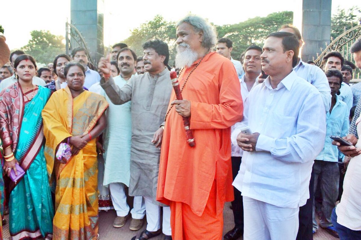 Inaugurated: #New_Mini_Stadium at @Naharkanta under #Bhubaneswar_North Constituency today.
