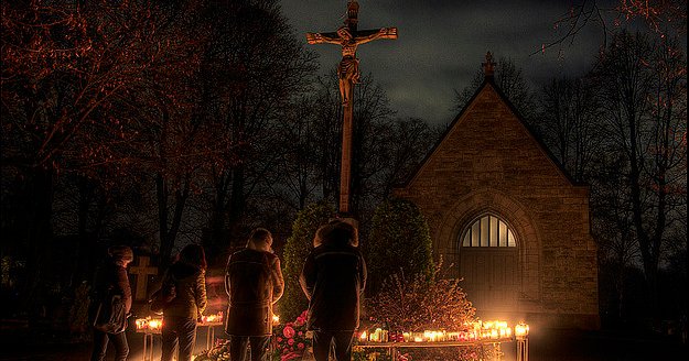 Mobile_Ranger's tweet photo. Lutheran Christians pray for their martyrs, saints, and the departed on All Hallows' Eve (Halloween) in Sweden. #boo https://t.co/a55I1xc2d3