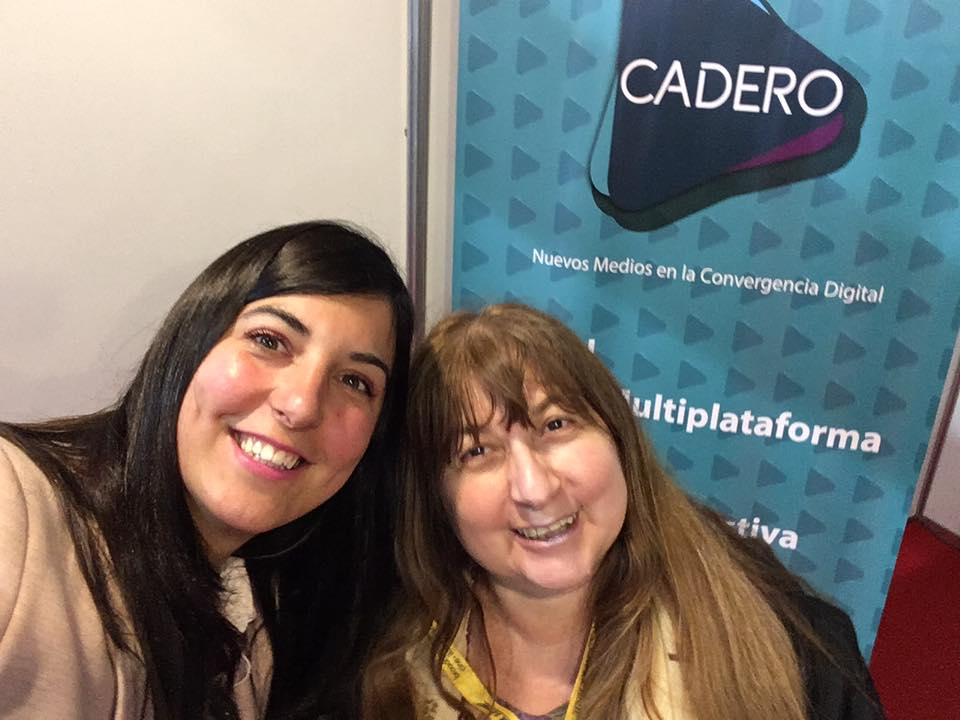 EDITALMALUZ's tweet photo. #MundoAlmaluz apoya a @CaderoOK y el desarrollo de los nuevos medios digitales. 💻📱📡 CC @RadioTrendTopic @Yesimar00 https://t.co/hhoY518sJW