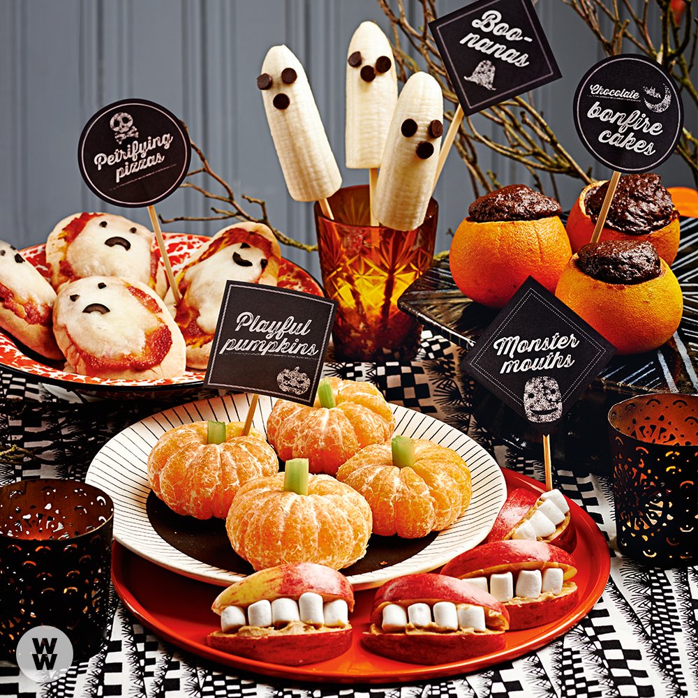ww_uk's tweet image. Trick or treating with the kids tonight? Join in with these spooky #Halloween #snacks – all under #8SP! bit.ly/2fvUsO5