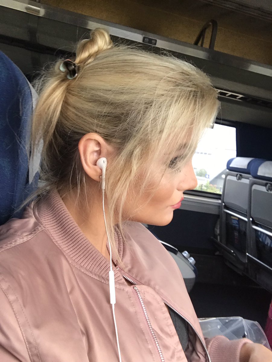 Katy Jayne Xxx On Twitter When You Re Really Bored On The Train And