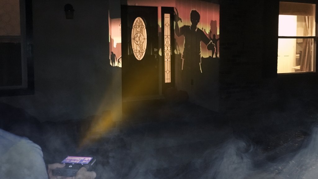 zteusa's tweet image. Turn your Halloween decorations up a notch and the trick-or-treaters will definitely come-a-knockin&apos;! #HappyHalloween #Spro2