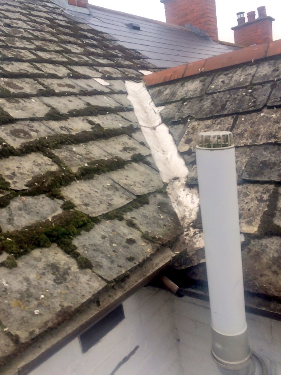 jmsbelfast's tweet photo. Guttering system cleaned out today in time for winter. https://t.co/0ekKyg5rUC https://t.co/OsVvRg8LjG
