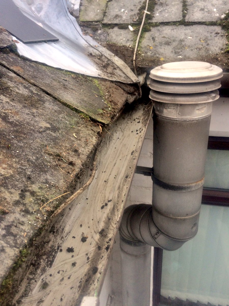 jmsbelfast's tweet photo. Guttering system cleaned out today in time for winter. https://t.co/0ekKyg5rUC https://t.co/OsVvRg8LjG