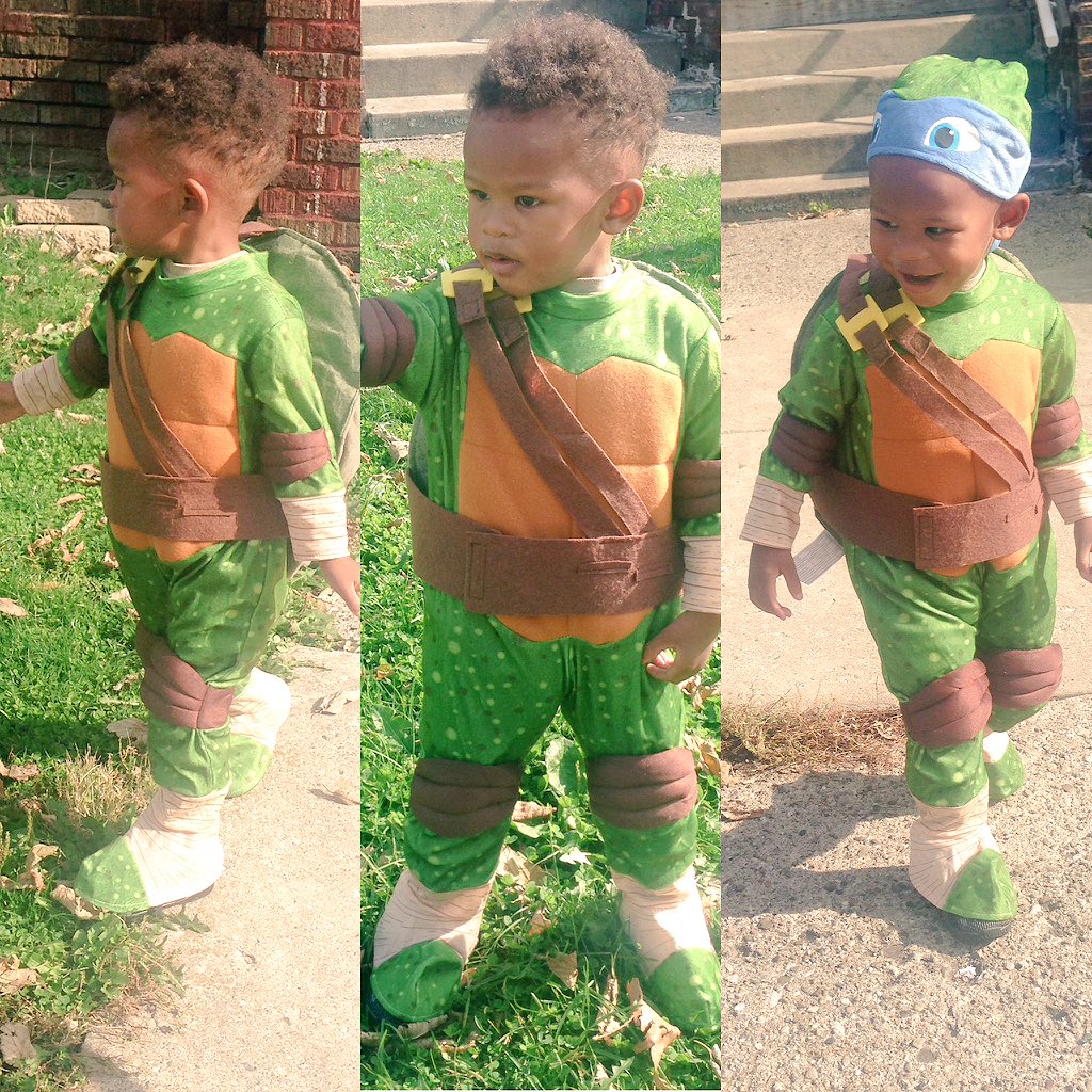 Verlencyia__'s tweet photo. #Halloween2k16🐢 #MommysLittleTurtle 😻@Roman_TRUtv @FreetheGangg https://t.co/NC9AT3mXNT