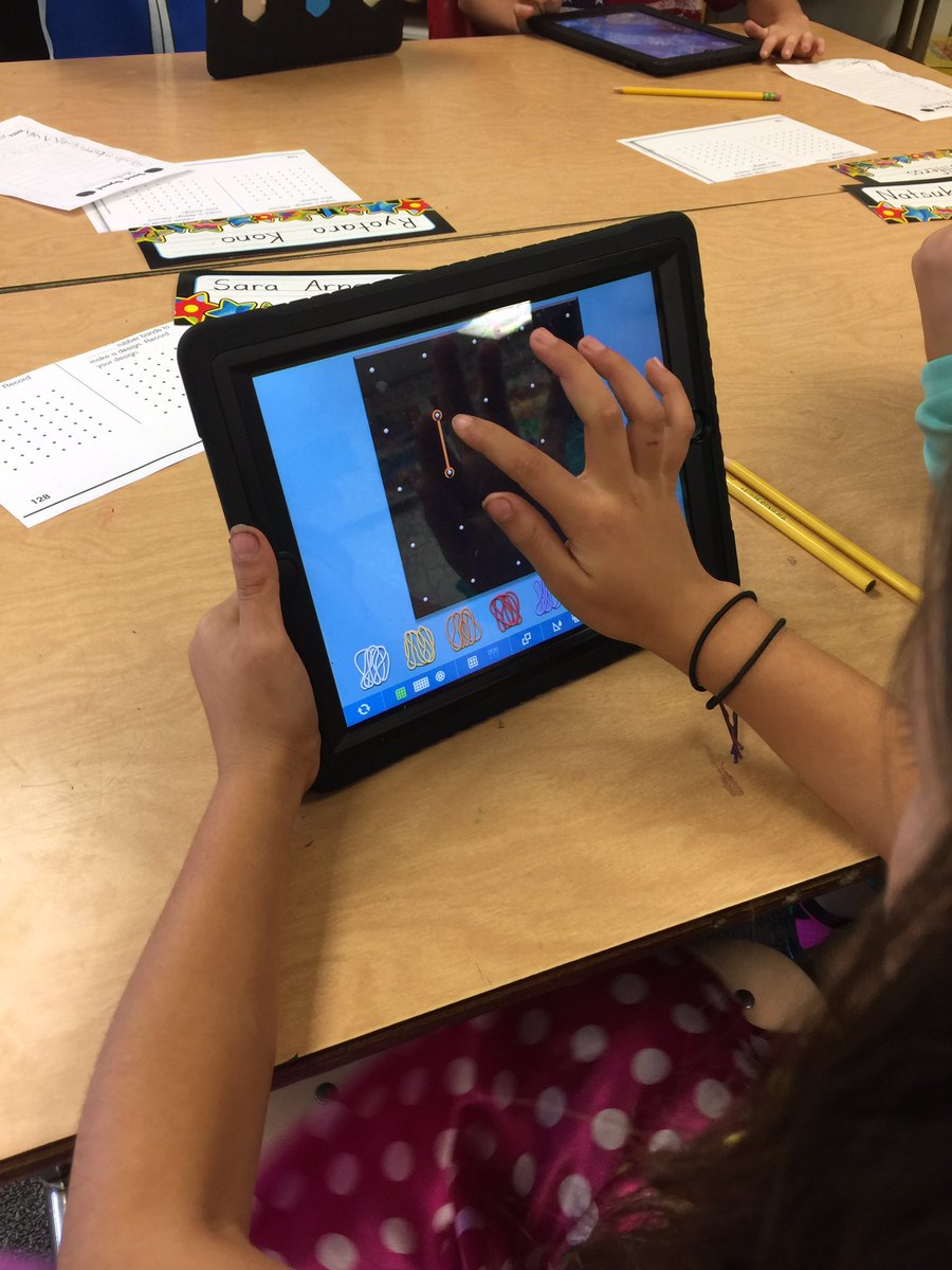 stutzelg's tweet photo. Halloween geoboards #21stcenturymath iPads always excite! #pvpusd https://t.co/fEQts35pA6
