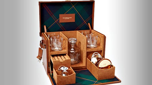 From the #PoloBarNYC to your home bar: the most American of cocktail kits. <a href="/RalphLauren/">Ralph Lauren</a> bit.ly/2eZidcT