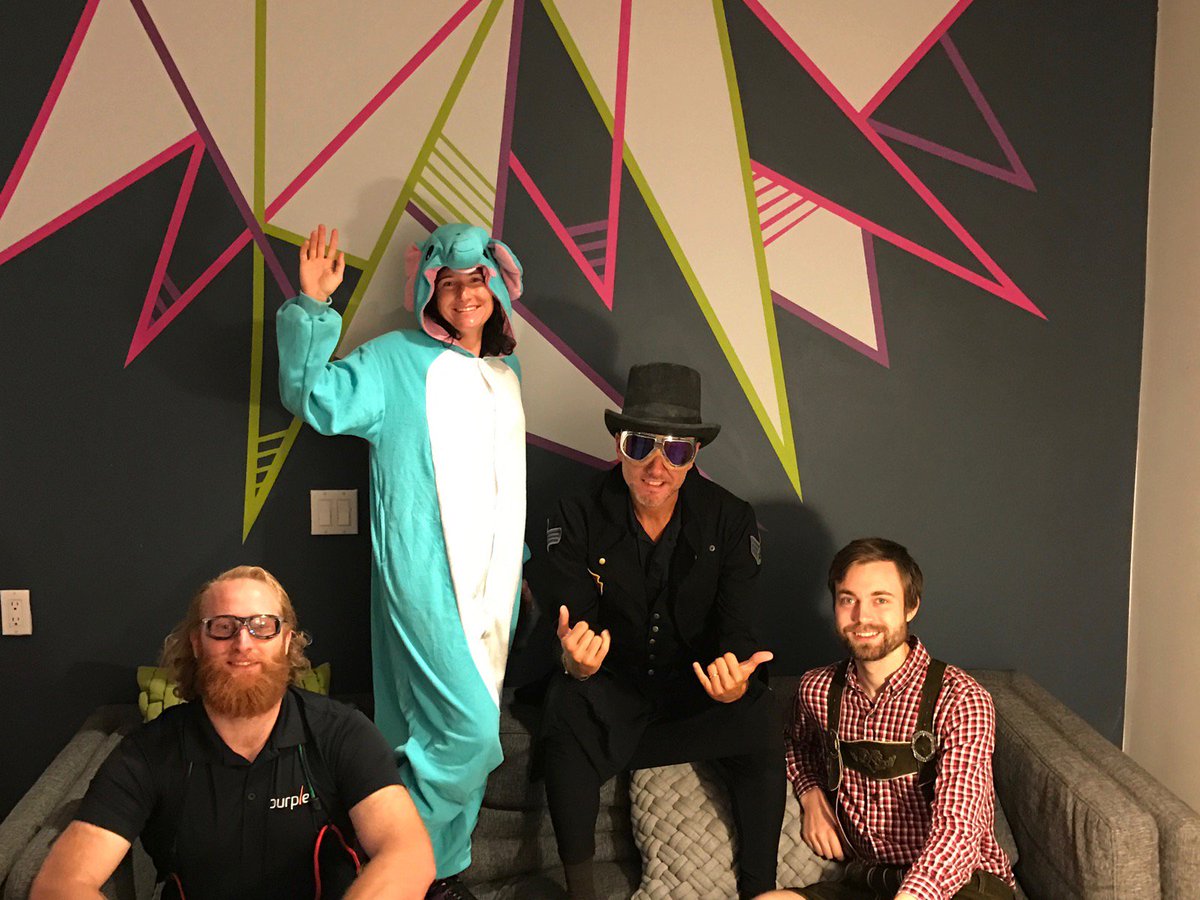 PurpleFuelApp's tweet photo. Happy Halloween! Use code BOO to get free 5-hour delivery. #halloween #haloween2016  #losangeles #SiliconBeach #startup *Through 11/1 https://t.co/MGIA8RaNKp