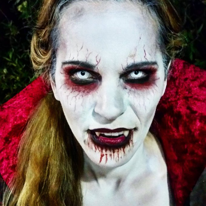 #happyhalloween 🎃 Have a safe &amp; scary night! #vampiremakeup @TheVampsband @TrueBloodHBO @TheHorrorMaster<a href="/tag/happyhalloween"class="tags">#happyhalloween</a><a href="/tag/vampiremakeup"class="tags">#vampiremakeup</a>