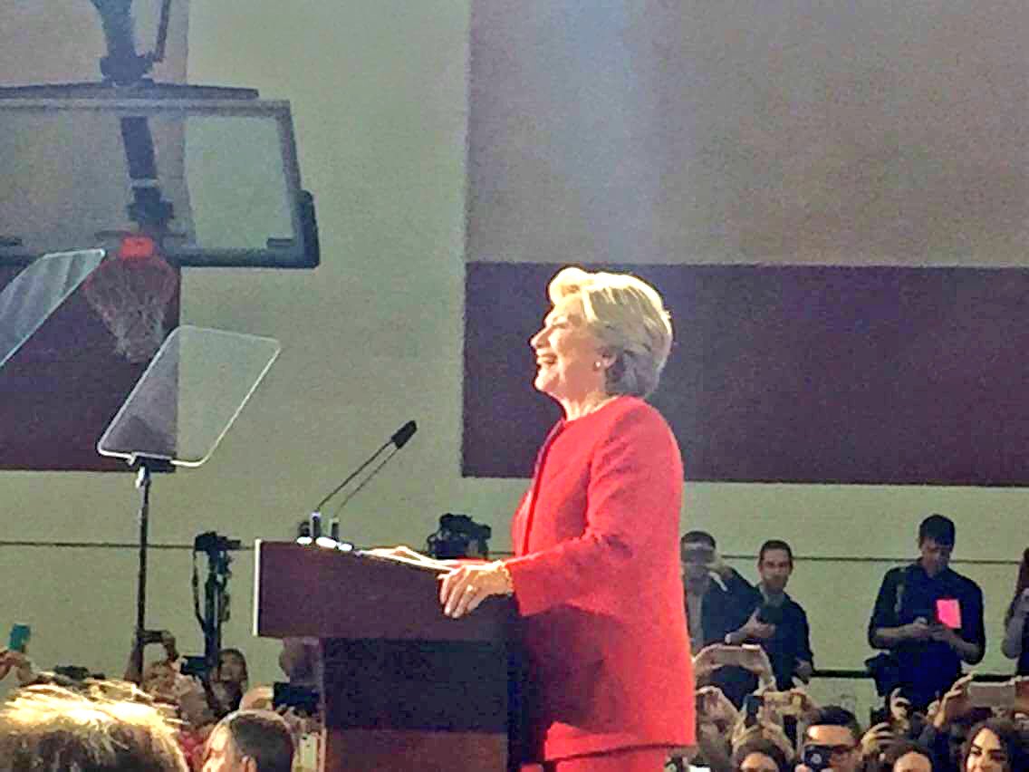 HillaryforOH tweet picture