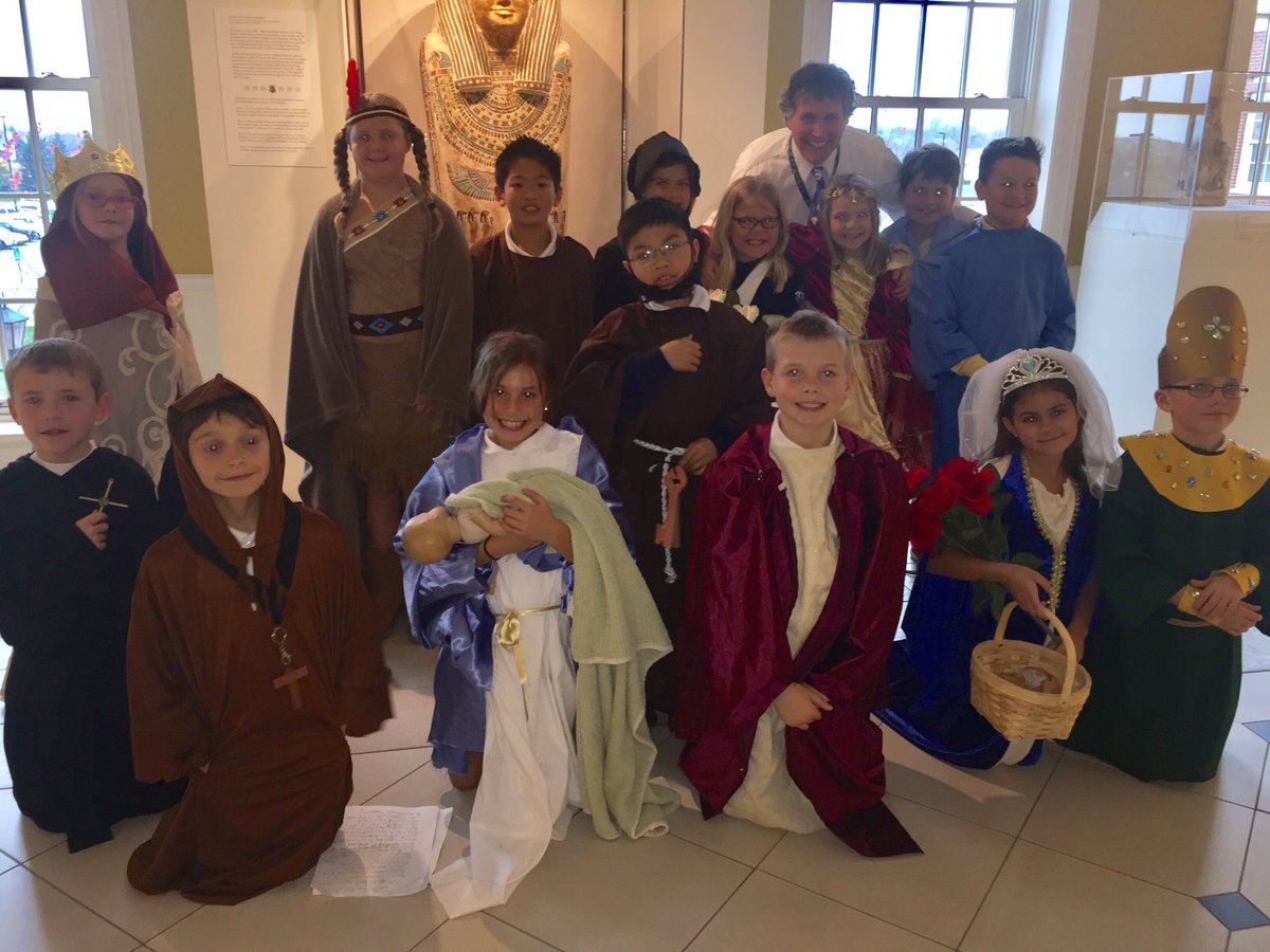 PAheadmaster's tweet photo. Third Grade Festival of Saints on All Hallows' Eve #HeadmasterPost https://t.co/YpTBPPDRJa