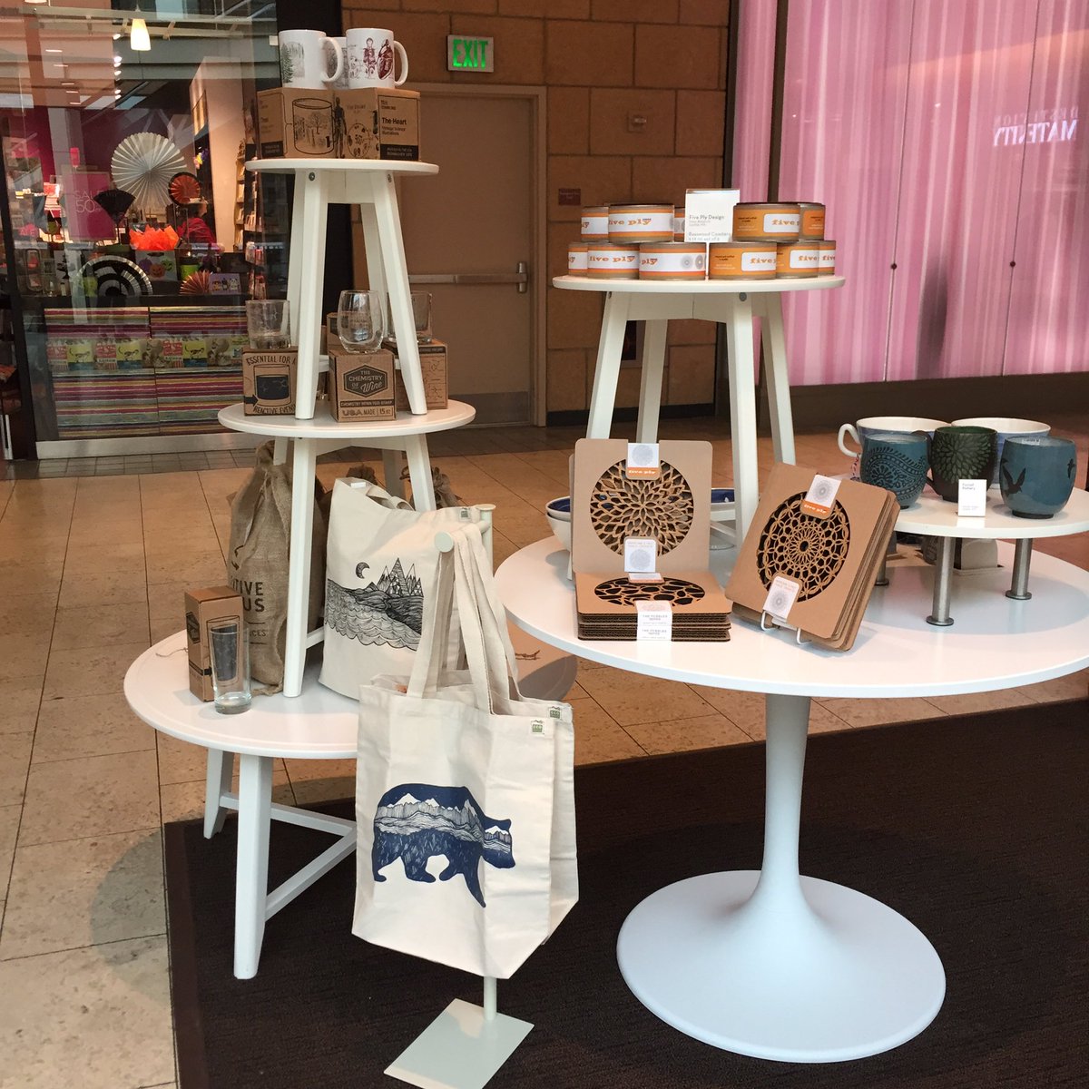 handmadeshowrm's tweet photo. Sneak peek #2 of #TheHandmadeKitchen on 3rd Floor of @pacific_place ! Opens tomorrow!!! #Seattle #ShopLocal https://t.co/P6WDkoDInQ