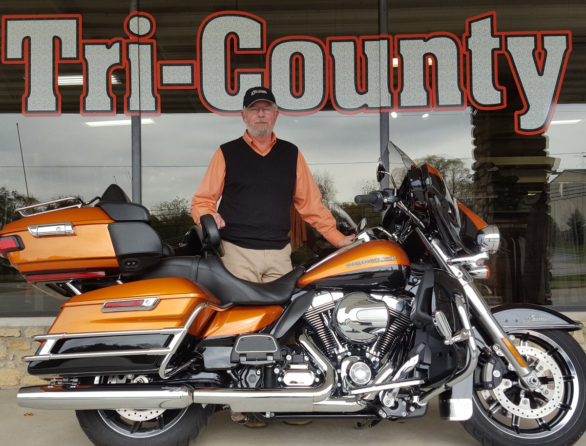 TriCountyHarley's tweet photo. Congratulations to Ralph Todd on the purchase of his new FLHTK! Welcome to the family! #tricountyharleydavidson #flhtk #liveyourlegend https://t.co/g0bP4yOyXh