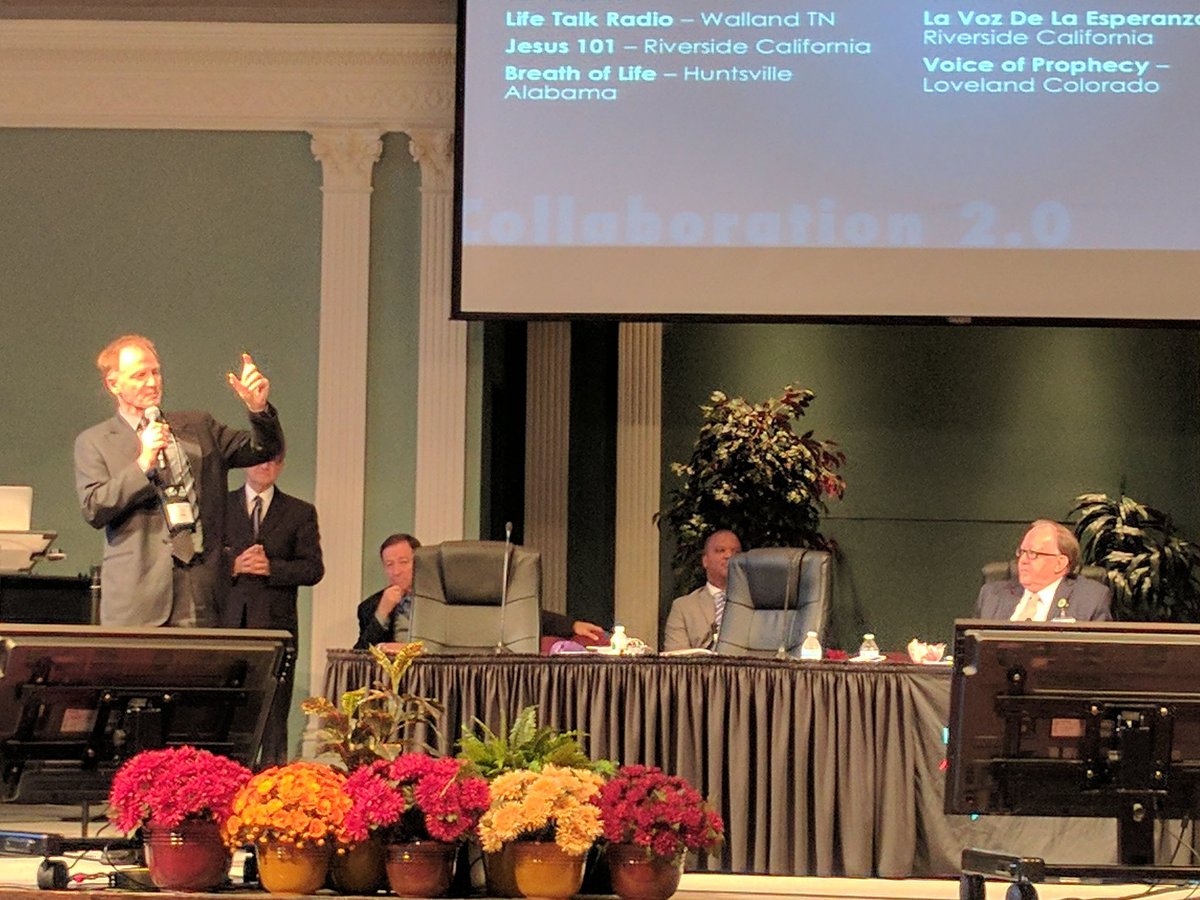 JesseJ's tweet photo. @BradshawKiwi presenting a section from the Evangelism report at #NADYEM16 https://t.co/o48F1ZkE4X