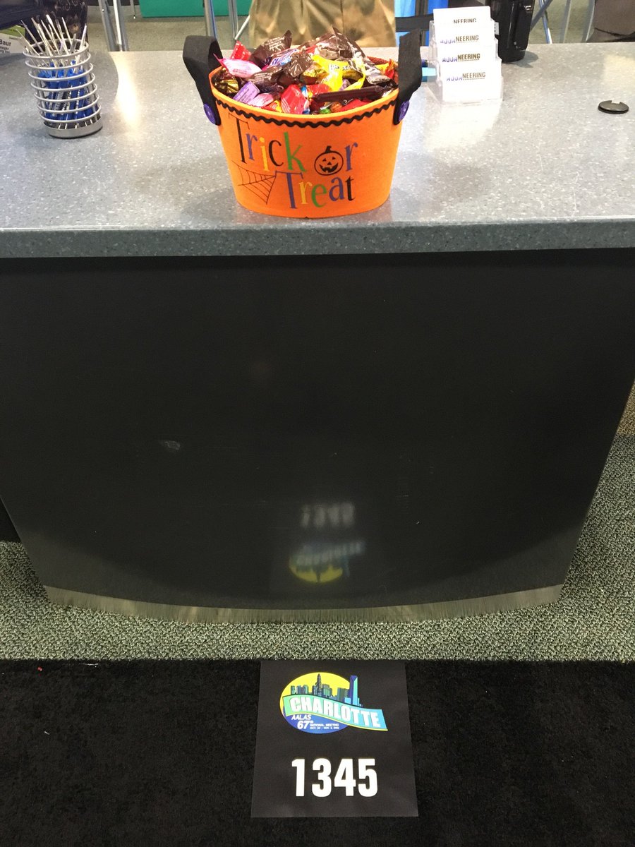 Aquaneering's tweet photo. We have candy. No costume necessary. Booth 1345! #Aquaneering at #AALAS16 https://t.co/OOdi64lQRA