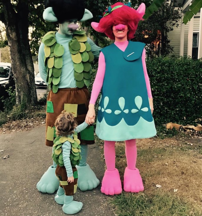 Happy Halloween! #2BranchsandAPoppy #MomAndDadLife https://t.co/QCvAc7Y0wq