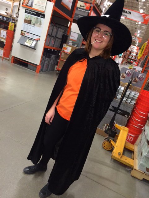 JuanitaQ1's tweet photo. Happy Halloween from 2727 @XKerrigan @andrewthd @BShamow @SWHR33 https://t.co/93Kn4K9FxN