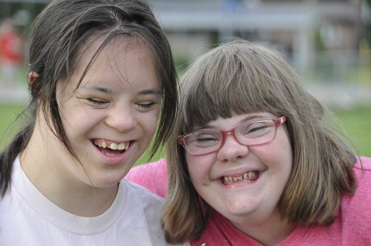 PtboHuskies's tweet photo. Nov. 1st to Nov. 7th is Down Syndrome Awareness Week. We are celebrating Kiara, Brianna , Leah, Jory and Alasdair. :) https://t.co/GWqCCHqXNH