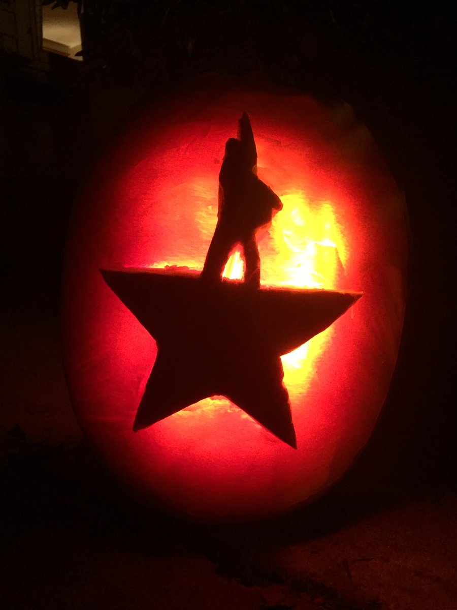 SLPiper7's tweet photo. #Hamilantern #Hamilween https://t.co/Qdv8RetlqR