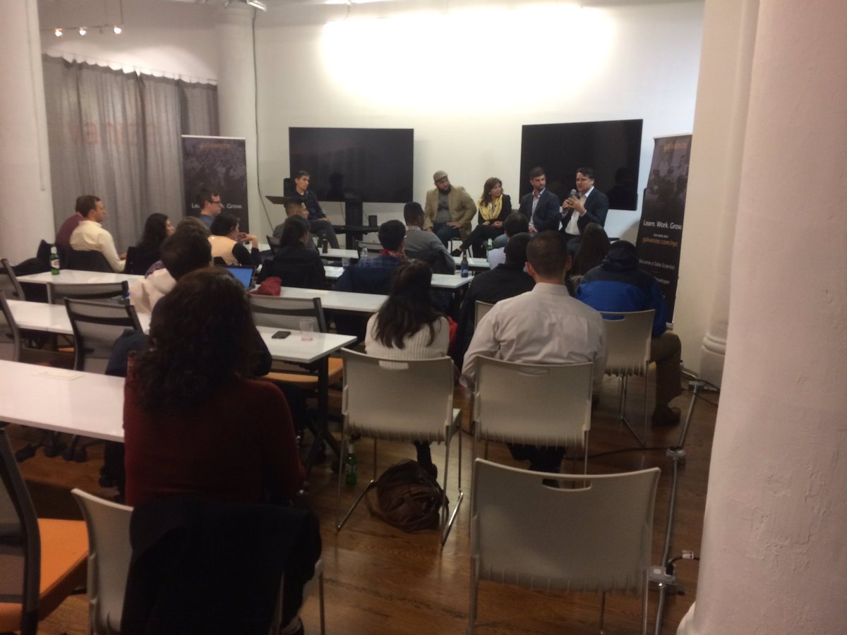Javier_Noris's tweet photo. Some pictures from Latinxs in Venture event last week! @ScienceVest https://t.co/17qRGOSyao