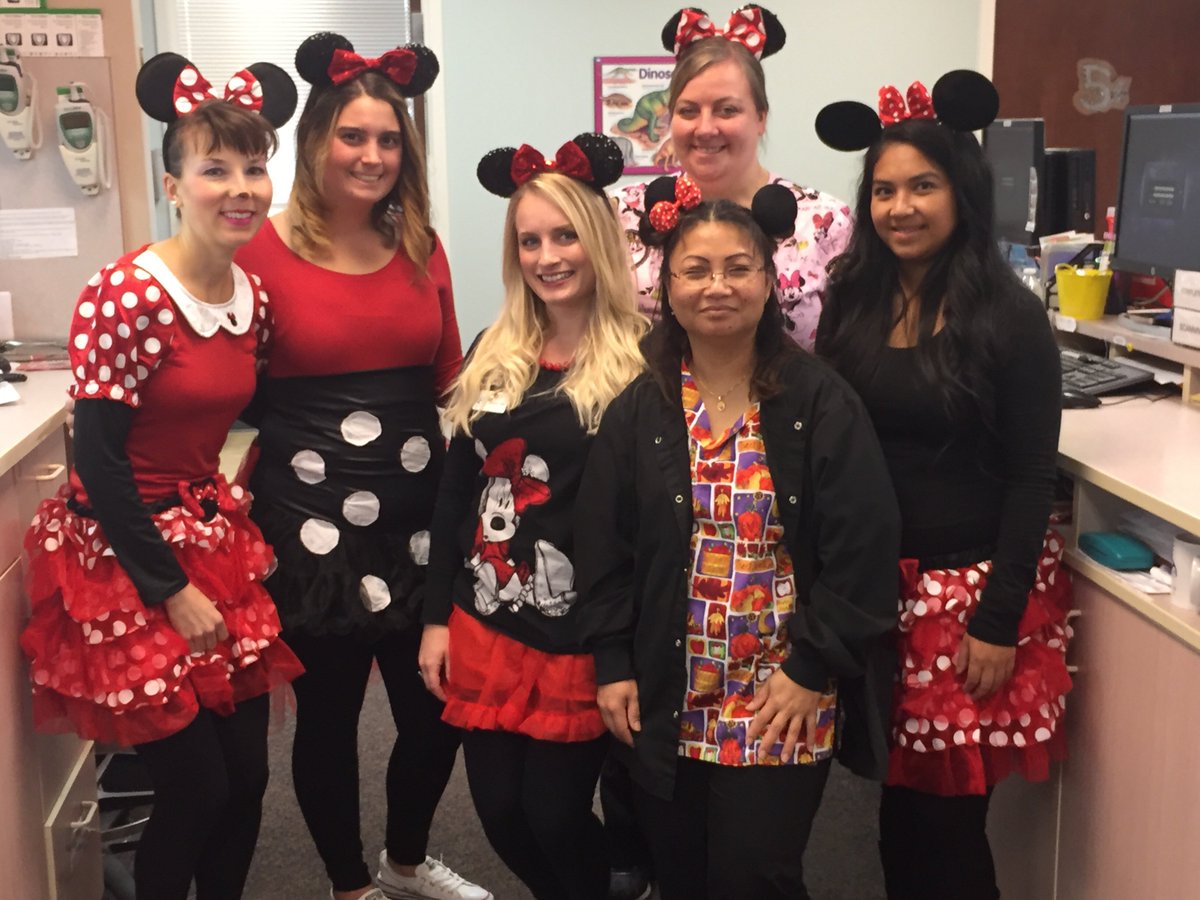 PediatricsNW's tweet photo. The James Center team hopes you have a happy Halloween! https://t.co/N7yc0VYYOI