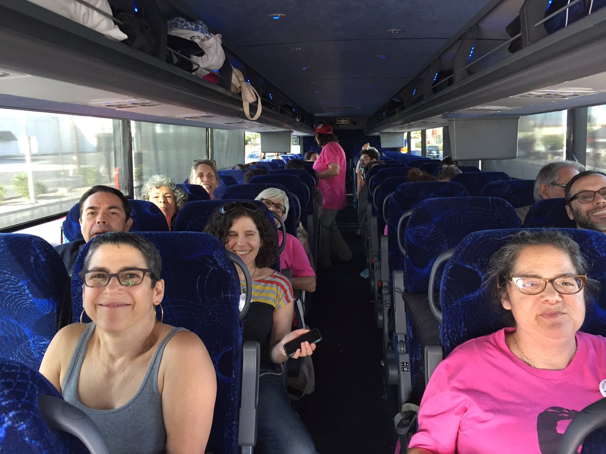 IrMiklat's tweet photo. More happy faces of #LetMyPeopleGOTV heading home to LA. #jewsrejecttrump @bendthearc_sca https://t.co/WTx4PVqAL4