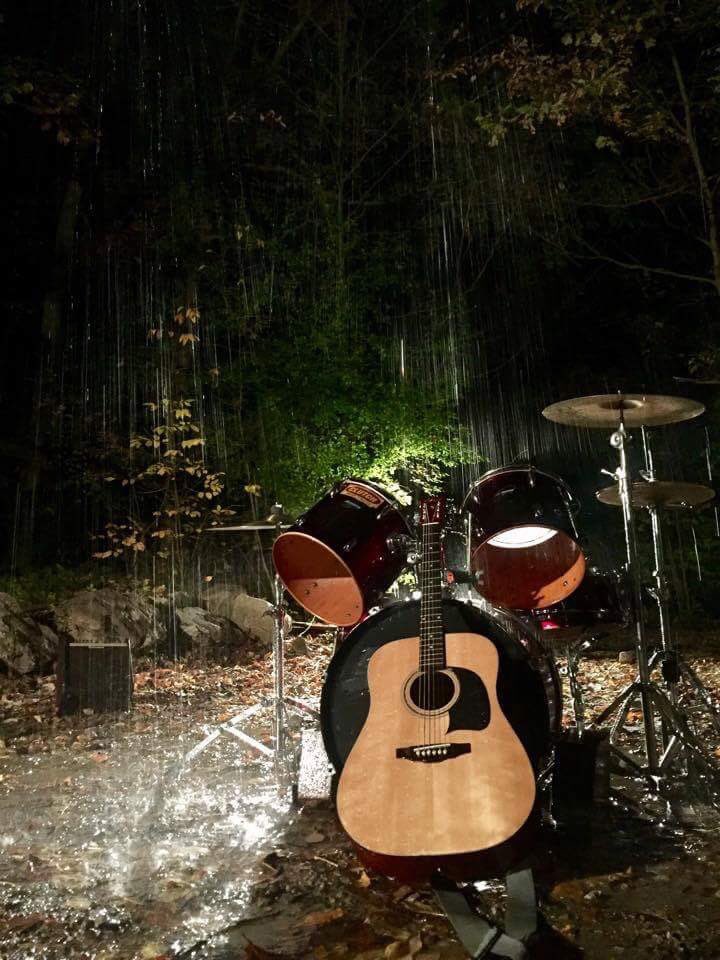 TheNativeHowl's tweet photo. There's a storm brewin #ThrashGrass #Thunderhead #ComingSoon #HappyHalloween https://t.co/GxprM1lh8x