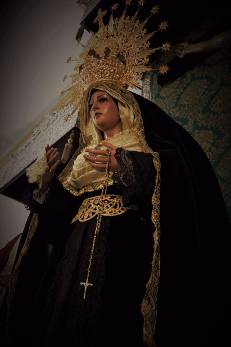 VeraCruzAlcal's tweet photo. Así luce ntra. S.T. María Santísima de los Dolores, con motivo de la festividad de Todos los Santos y Fieles Difuntos. 📷Isabel Molinillo https://t.co/3gJJJTcNXV