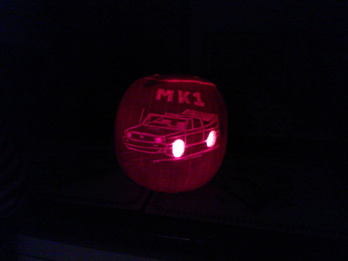 MatsOldCars's tweet image. A definate theme emerges in my household... @Mk1GolfOC @VWUKNews #VW #Golf #Mk1 #Halloween