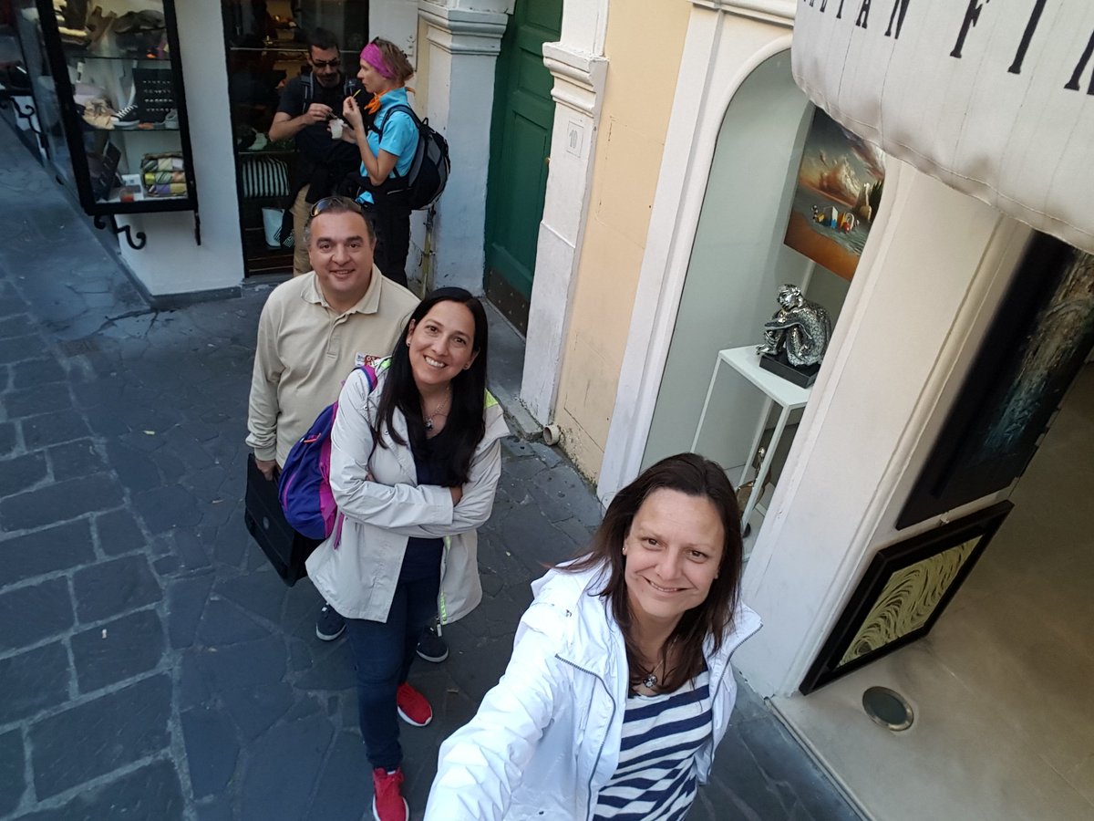 AnaDays1's tweet photo. #Positano #MscTeam @pazzoperilmare @DreamBlog @MSCCruises_PR @Off_Valpo @fonsemarisol @FoodandTravelMX @PortOfNaples @CruiseRadio @gianviXY https://t.co/gjPhIYL9WI