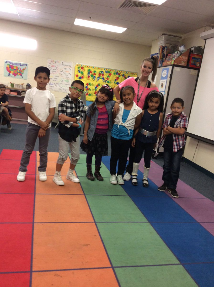 GLDDbacks's tweet photo. Here are a few rad pics from 80's day! #SpiritWeek totally gnarly dude! #GLDRocks https://t.co/MeusyBiKv3