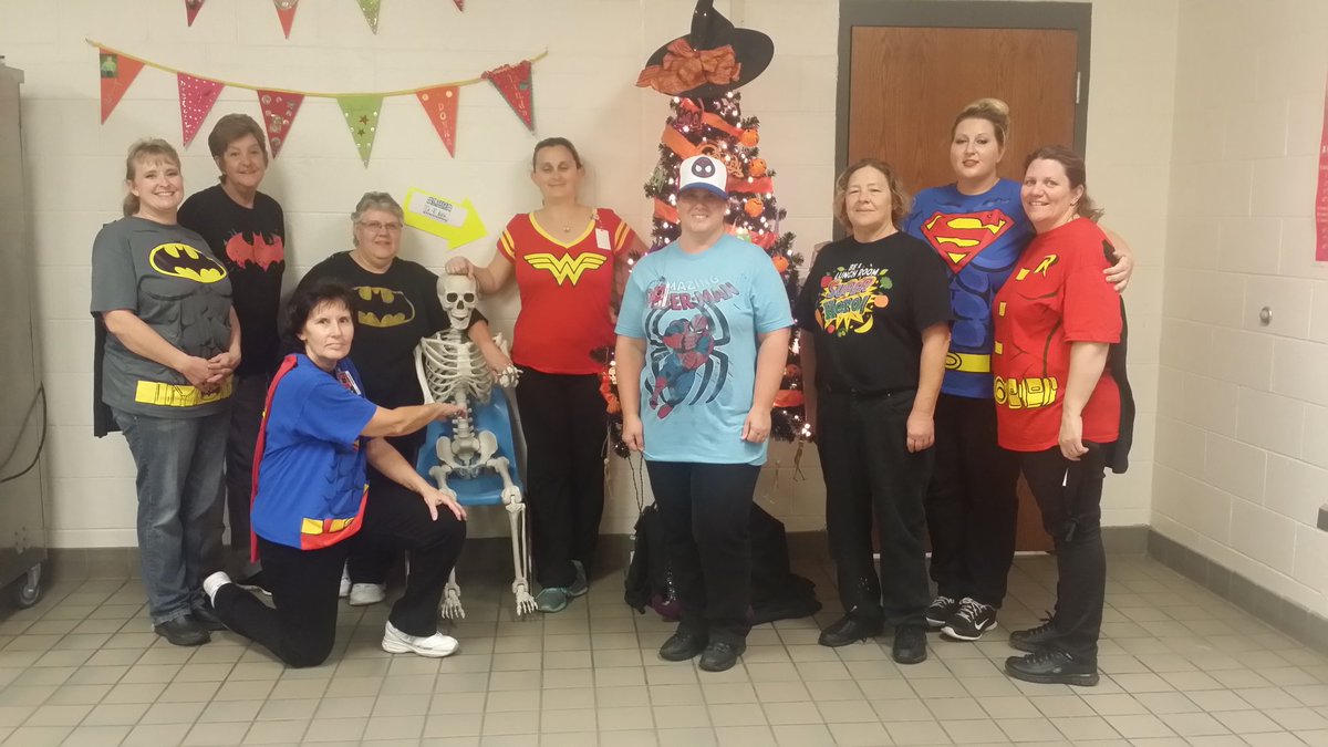 SchaeferMolly's tweet photo. Happy Halloween from JJHS Cafe' @jacksonindians @jackson https://t.co/8g0S8JBggI