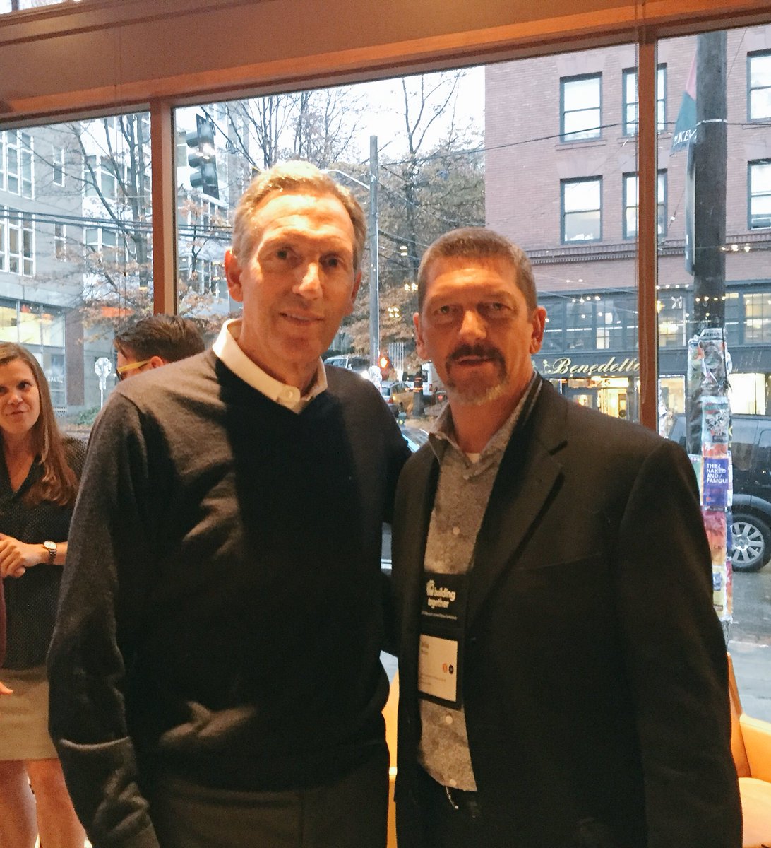 MangiaMike's tweet photo. Howard Shultz, #Starbucks CEO and Chairman, and Mike Phillips at the Americas licensee conference in Seattle. https://t.co/71WgflZ3OS