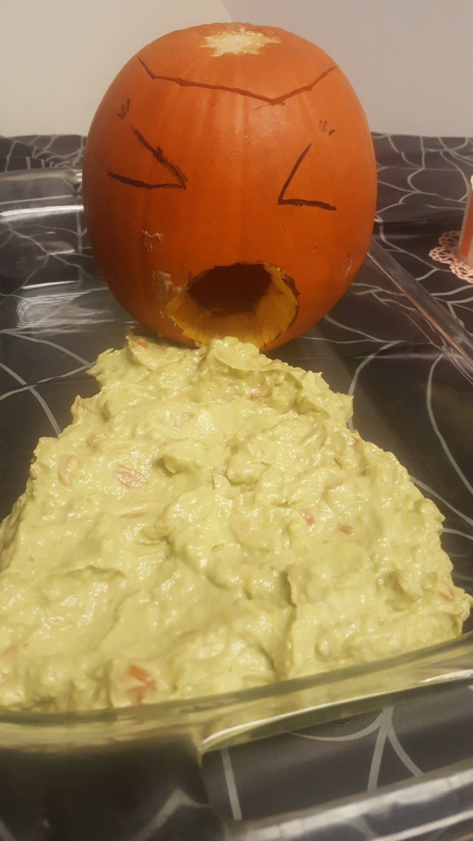 mediumgiant_'s tweet photo. Congrats Sabrina for winning the "Best Treat" contest. The puking pumpkin guacamole was delicious. #agencylife  #nerdlife @S_Jordan2 https://t.co/h3R0ee6IOk