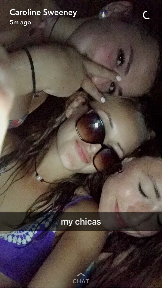 kateerinwalker's tweet photo. Happy birthday Caroline!!!🎉hope your day is as crazy as you are and don't party too hard without me!!😉 LOVE YA!💞 @CSweeney311 https://t.co/5JXIaBoBKz