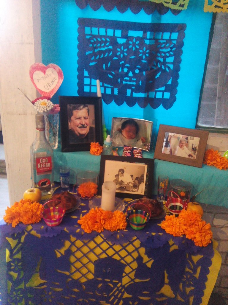 ELENAPBB's tweet photo. @Ventaneando13 #Bienvenidos #TodosSantos #xalapa https://t.co/GrW6KuTiwf